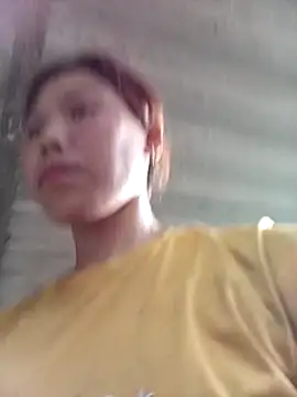 Ngocmi909 online show from April 12, 2026, 10:40 am