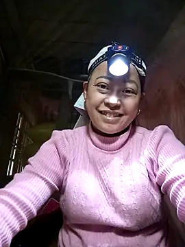 Snapshot of Sa2mh20 chatting on February 22, 2026, 3:20 am Sa2mh20 online show from February 22, 2026, 3:20 am