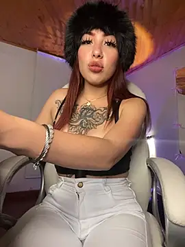 Sara pink18 online show from September 18, 2025, 2:58 am