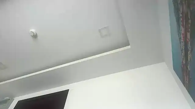 Snapshot of JuicyBlackD83 chatting on November 25, 2025, 5:08 am JuicyBlackD83 online show from November 25, 2025, 5:08 am