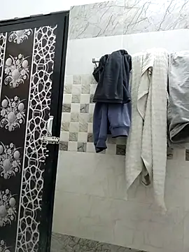 boybabyshaan45 online show from September 21, 2025, 7:13 am