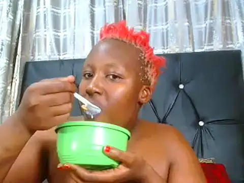 MelaninBunii online show from September 28, 2025, 11:01 pm