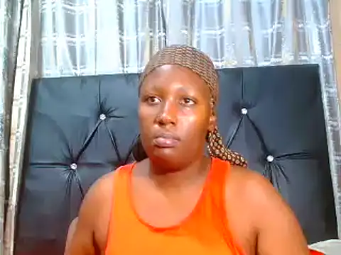 MelaninBunii online show from September 19, 2025, 7:07 pm