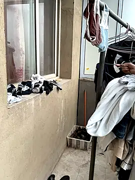 Snapshot of xiiuuff18 chatting on November 4, 2025, 12:36 am xiiuuff18 online show from November 4, 2025, 12:36 am