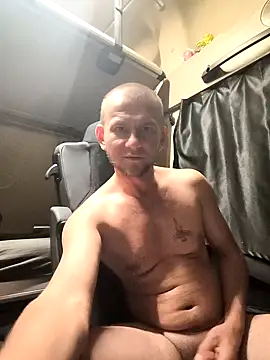 RoadDaddyXL online show from September 19, 2025, 10:14 pm
