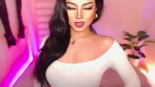 MissRumi Hunter online show from April 5, 2026, 5:52 pm