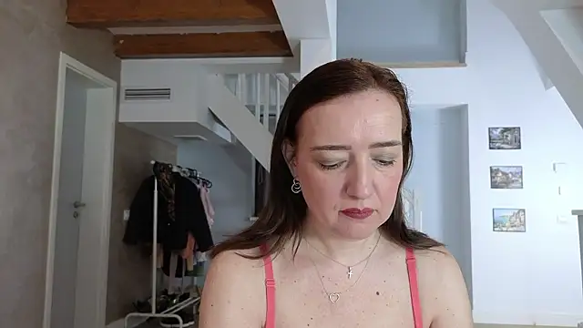 Blue Angel Sweet online show from March 19, 2026, 4:12 am