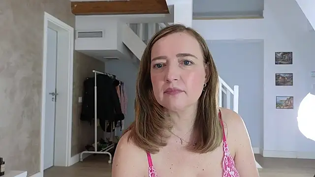 Blue Angel Sweet online show from December 14, 2025, 4:40 am