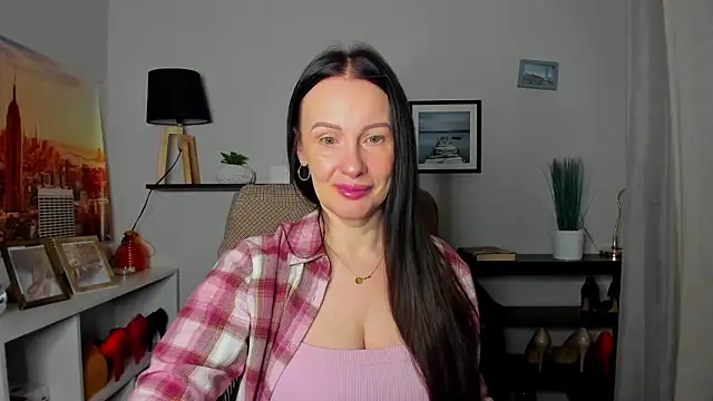 Velvet Jasmine online show from January 14, 2026, 6:28 am