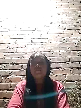 miss-su online show from September 19, 2025, 5:50 pm