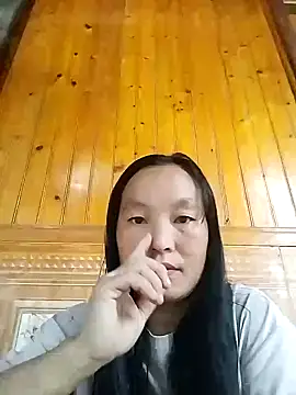 miss-su online show from September 30, 2025, 2:28 am