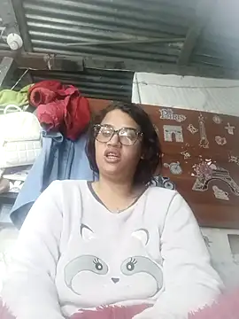 dayiz12 online show from October 6, 2025, 1:56 pm