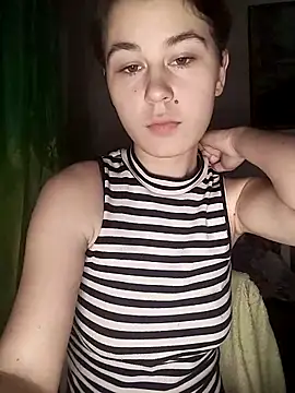 ToryTayler online show from December 5, 2025, 4:55 am