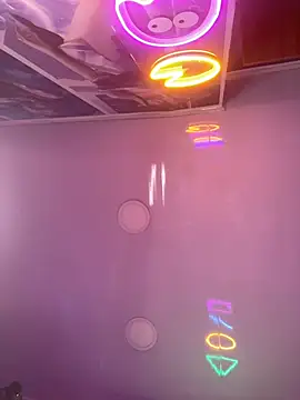 CandyKane06  online show from November 11, 2025, 2:06 am