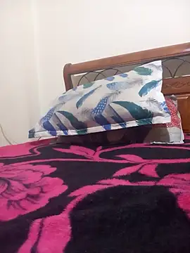 Dirtymorrocainbabe online show from October 8, 2025, 3:35 pm