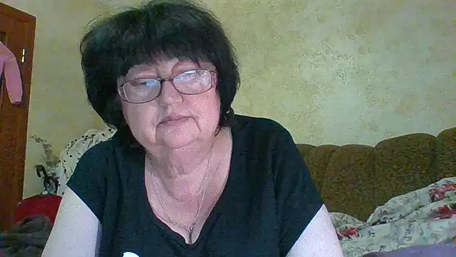 MilaSky5303 online show from November 19, 2025, 7:58 pm