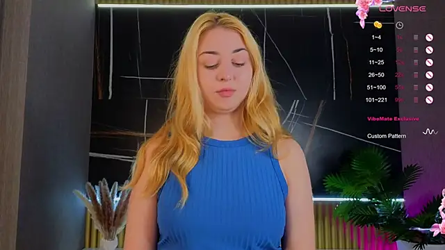 dreamhannah online show from September 16, 2025, 8:21 pm
