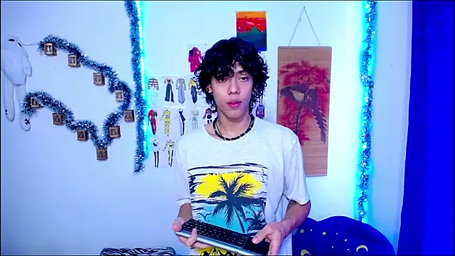 Thedoll ethan7 online show from December 1, 2025, 4:30 pm