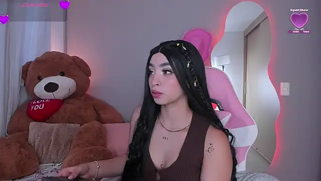 Snapshot of EmystarX chatting on September 9, 2025, 10:41 pm EmystarX online show from September 9, 2025, 10:41 pm