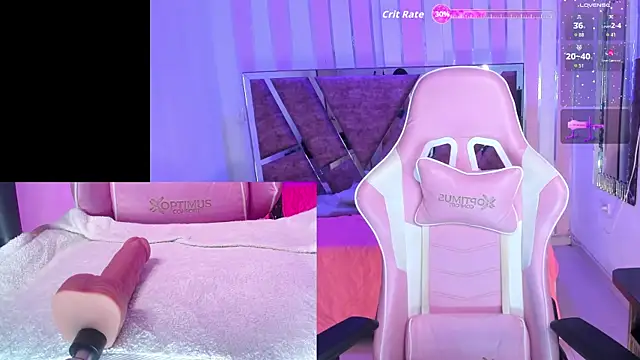 Snapshot of NatyKiss_ chatting on November 19, 2025, 1:44 pm NatyKiss online show from November 19, 2025, 1:44 pm