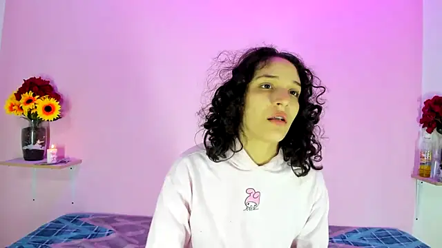 TeensNews18 online show from September 18, 2025, 3:20 am