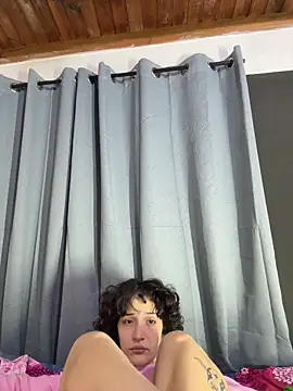 Snapshot of TeensNews18 chatting on February 22, 2026, 11:45 am TeensNews18 online show from February 22, 2026, 11:45 am