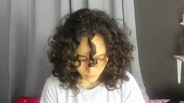 Snapshot of TeensNews18 chatting on January 17, 2026, 12:37 am TeensNews18 online show from January 17, 2026, 12:37 am