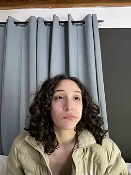 Snapshot of TeensNews18 chatting on February 4, 2026, 11:16 am TeensNews18 online show from February 4, 2026, 11:16 am