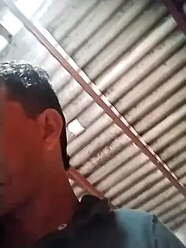 colombiano198720 online show from November 17, 2025, 11:58 am