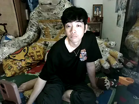 Snapshot of moaman190 chatting on October 9, 2025, 4:51 pm moaman190 online show from October 9, 2025, 4:51 pm