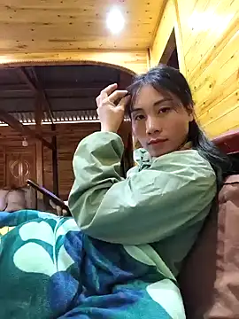 Snapshot of sun_122 chatting on November 18, 2025, 5:00 am sun 122 online show from November 18, 2025, 5:00 am