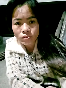 Maymay0033 online show from November 15, 2025, 8:57 pm