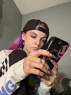 Snapshot of ittybittymeryssa chatting on November 8, 2025, 11:03 am ittybittymeryssa online show from November 8, 2025, 11:03 am