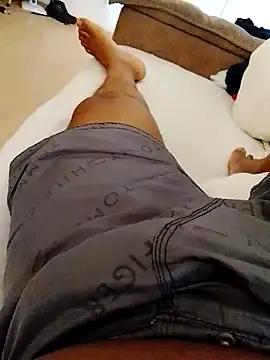 ellsonn online show from September 22, 2025, 5:19 pm