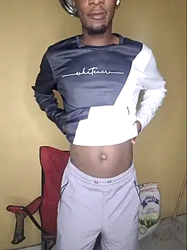 Snapshot of RAWFREAKYVERSE chatting on February 24, 2026, 7:15 pm RAWFREAKYVERSE online show from February 24, 2026, 7:15 pm