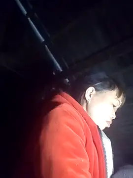  YooY  online show from December 20, 2025, 11:40 pm