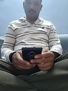 Virat FatDick online show from December 16, 2025, 5:06 pm