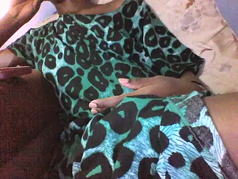 Snapshot of Moongodessy chatting on January 17, 2026, 5:38 pm Moongodessy online show from January 17, 2026, 5:38 pm