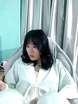 Snapshot of Ly-ny chatting on October 23, 2025, 7:18 am Ly-ny online show from October 23, 2025, 7:18 am