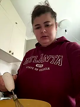 AliceCurlyX online show from December 5, 2025, 10:25 am