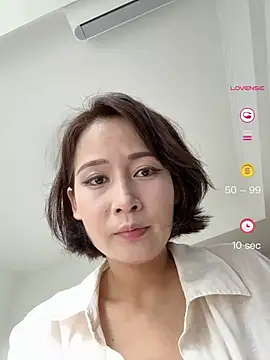 Snapshot of A_girla chatting on June 3, 2026, 7:09 am A girla online show from June 3, 2026, 7:09 am