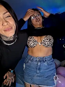 Tigresa23 online show from April 26, 2026, 1:36 am