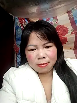 lusy-00 online show from November 13, 2025, 2:04 am