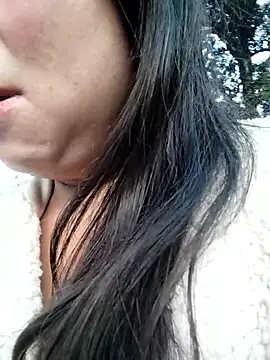 Snapshot of lusy-00 chatting on January 17, 2026, 10:19 am lusy-00 online show from January 17, 2026, 10:19 am