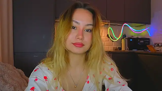 baobei03 online show from March 1, 2026, 4:23 am