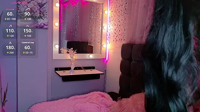 Snapshot of BrendaRojas_ chatting on January 31, 2026, 7:12 pm BrendaRojas online show from January 31, 2026, 7:12 pm