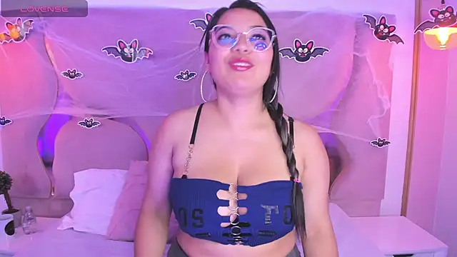 AbbieJoness   online show from October 14, 2025, 1:56 pm