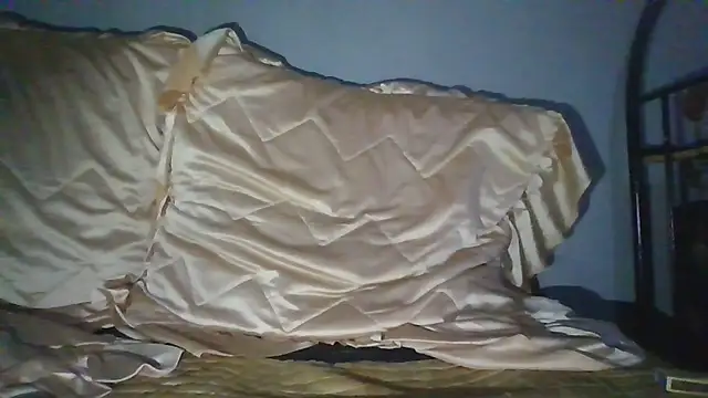 Nykho17 online show from April 5, 2026, 10:05 pm