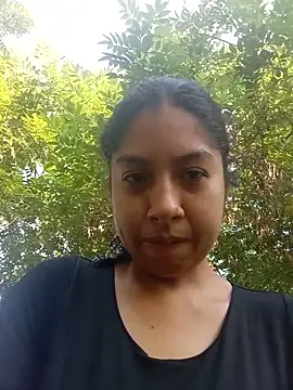 Snapshot of Syndel23 chatting on May 30, 2026, 2:34 pm Syndel23 online show from May 30, 2026, 2:34 pm