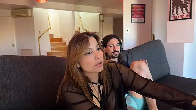 annaxxxb online show from November 3, 2025, 9:18 pm